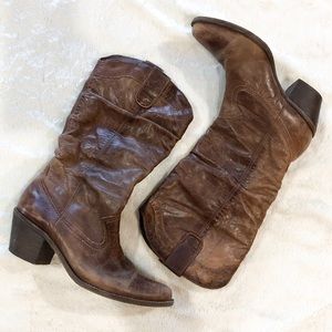 Leather Pointed Toe Heeled Cowboy Boots